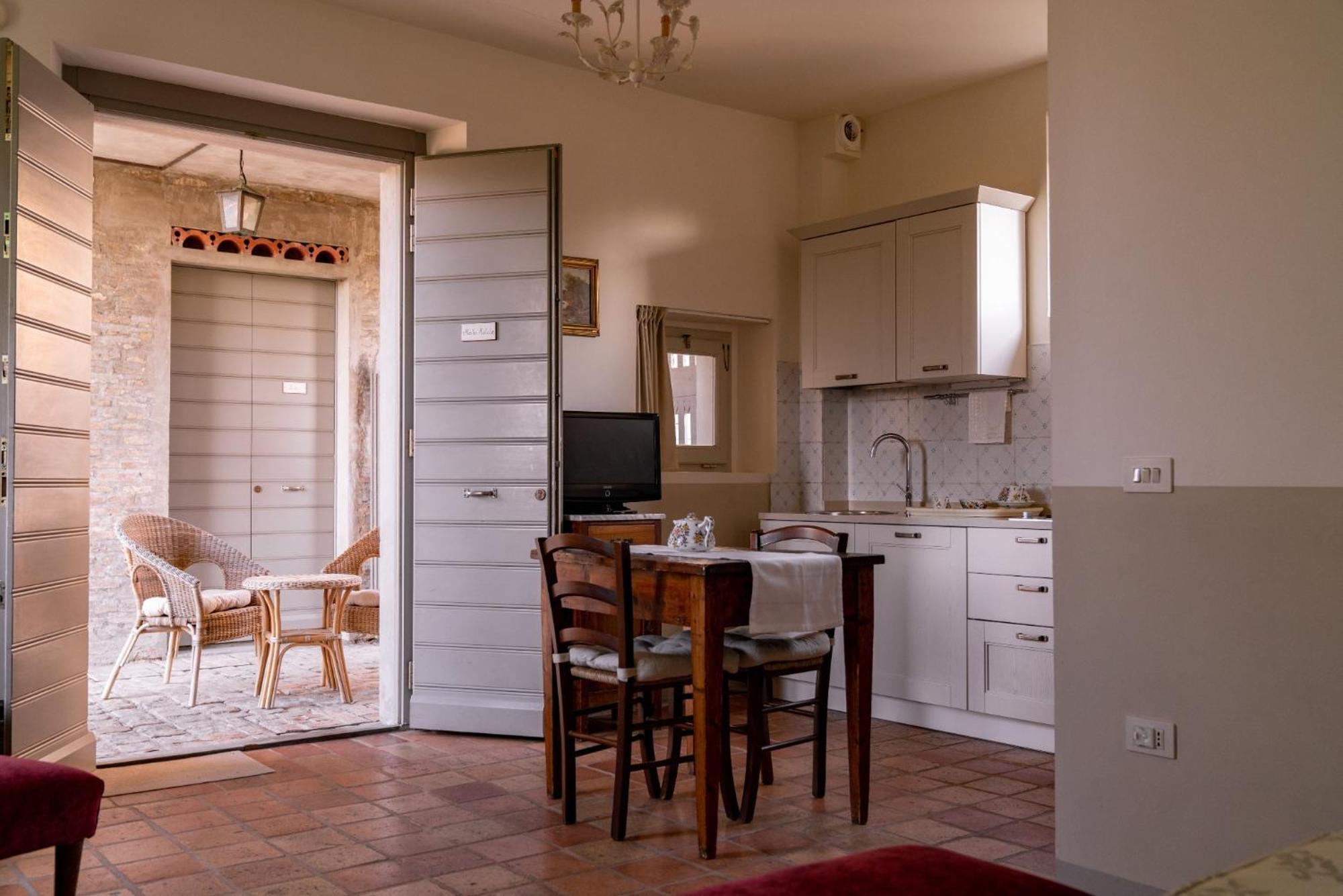 Il Pignocco Country House Santa Veneranda Room photo